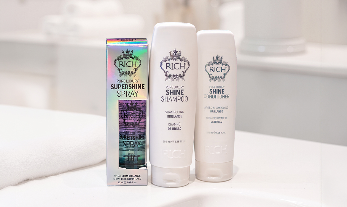 Shine: The Defining Trend in Hair Care1 min read